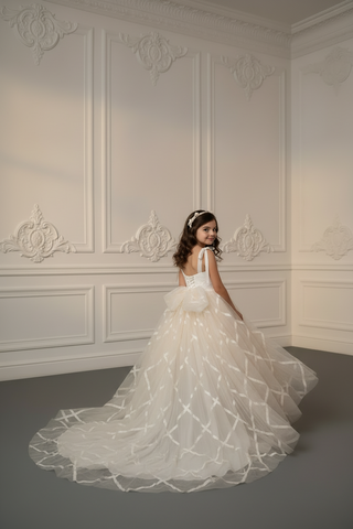 Dreamiest Flower Girl