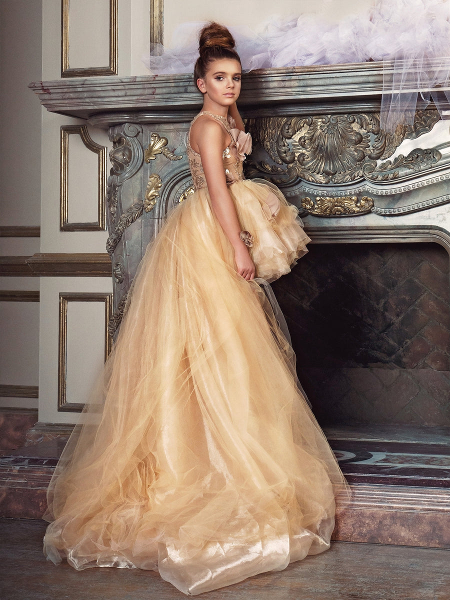 The Golden Princess ISABELLA COUTURE The Golden Princess ISABELLA COUTURE